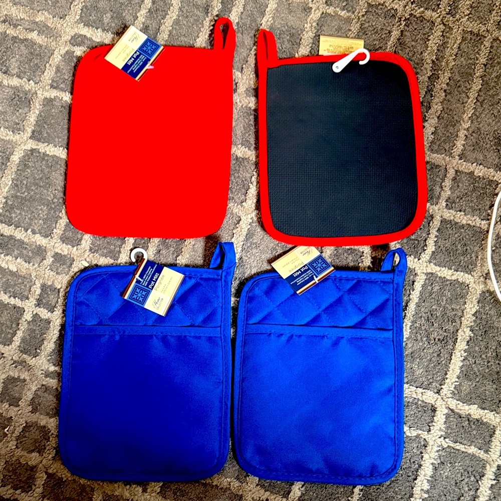 Pot Mits. Decorate with Stencils or use as is. Rubber backing to avoid slipping